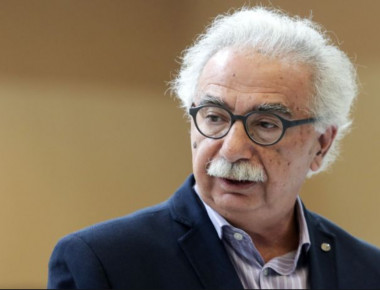 Γαβρόγλου: «Καλή επιτυχία στα παιδιά μας και να θυμούνται όσα έμαθαν στο σχολείο»